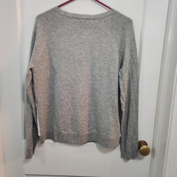 Ann Taylor Faux Bird feather sweater - Picture 6 of 6